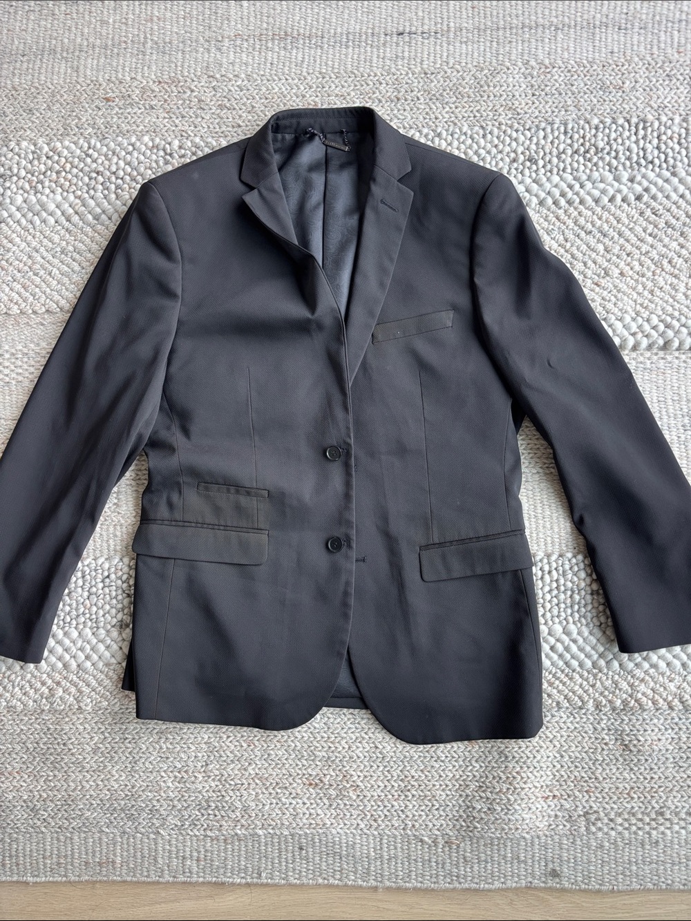 Men's Black Two-Button Tailored Blazer